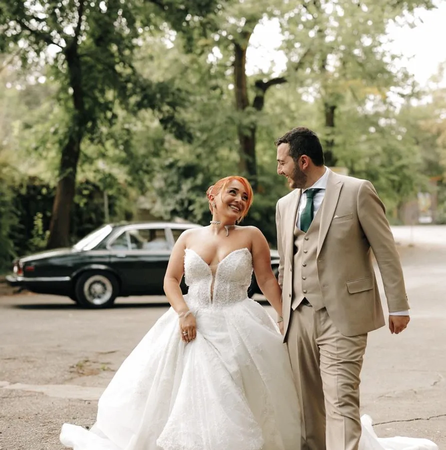 Bedros and Nelli together on their wedding day